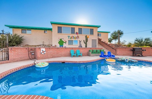 Tucson House | The Peaceful Valley-Views-Pool-Game Room-Comfy Beds-Waffles-Hiking@Saguaro West