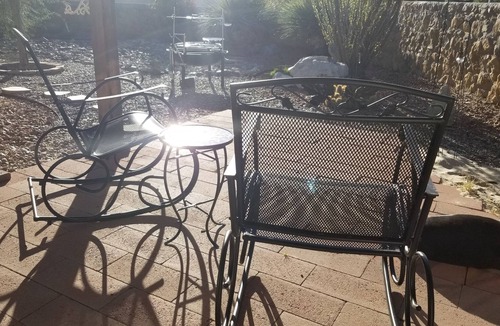 Mesilla Park Apartment | The perfect place . . . you found it! Beautiful Bedroom/ Back Yard & Full Bath.
