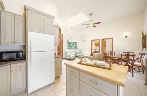 Ouray Apartment | The Teller's Corner NEW UNIT "A Citizen's State Bank Collective" Property