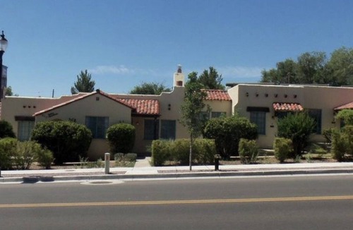 Tyrone Apartment | The Walton- A centrally located historic apartment