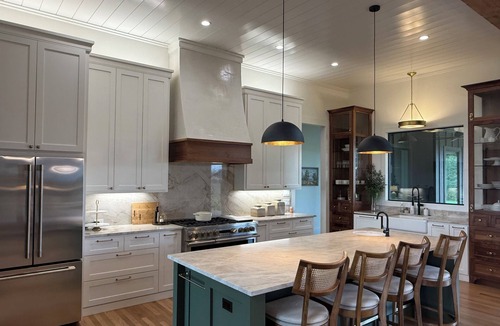 Round Top House | The Winn Retreat, Round Top, Texas a serene 4-bedroom house with views