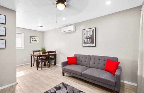 Biggs Field Apartment | This apartment is a 1 bedroom(s), 1 bathrooms, located in El Paso, TX.