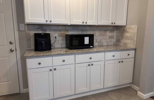 West Arlington House | This house is a 1 bedroom(s), 1 bathrooms, located in Arlington, TX.