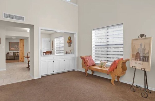 El Paso House | This is The Lynn in the Heart of Kern