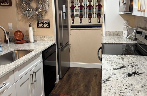 Ruidoso Condo | This Ruidoso condo is located in the picturesque Sierra Blanca mountains.