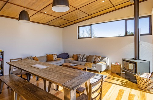 National Park Village House | THREE MOUNTAIN VIEWS - NATIONAL PARK HOLIDAY HOME in National Park