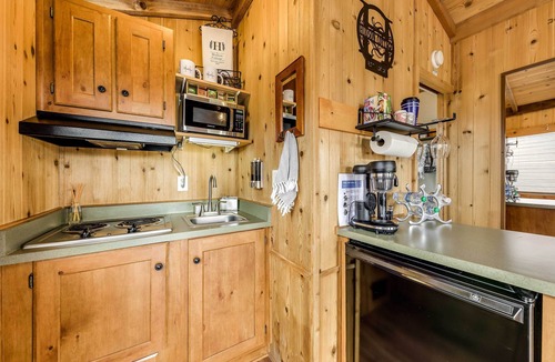 Mayhill Apartment | Tiny Home Cottage 6 Mi to James Ridge Lookout