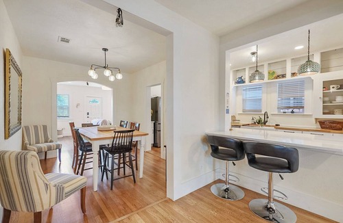 South Congress House | Traveler's Top Pick Modern Farm House❤️ SoCO, Downtown & River