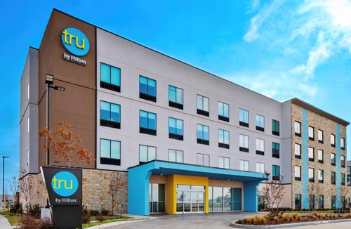 Terrell Hotel | Tru By Hilton Terrell