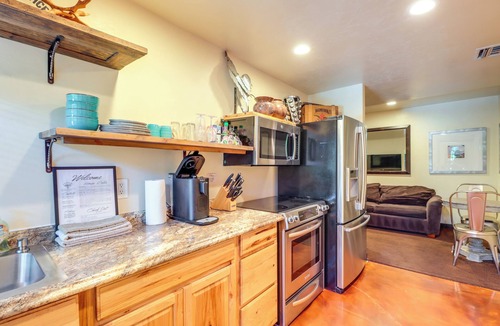 Tucson Cottage | Tucson Casita w/Shared Swim Spa, Close to Hiking!