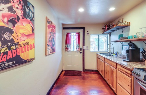 Tucson Cottage | Tucson Casita w/Shared Swim Spa, Close to Hiking!
