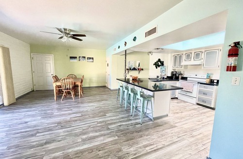 Casas Adobes Estates House | 🌵 Tucson Desert Oasis – 6BR-5BA Home near Golf Courses, University & Shopping