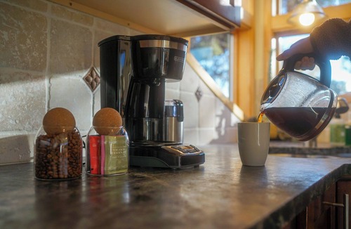 Alpine Village House | Unbeatable 🏔️ views, hike & ATV from the house, fish the Rio Grande in 2 mins