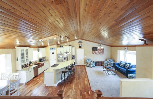 Gleneagle House | Unforgettable Mansion | 5 Min to USAFA North Gate | Luxury 5BR for Academy Families
