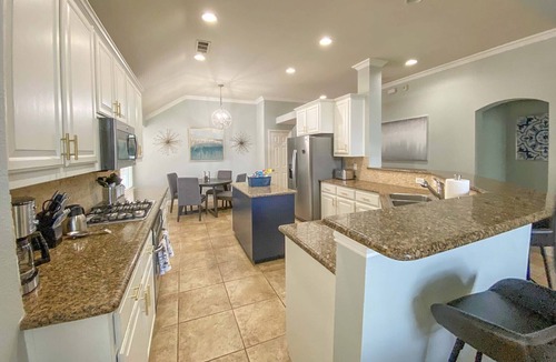 Lantana House | UPDATED 4 BR Home-Argyle Area-24 Min to DFW AIRPORT!
