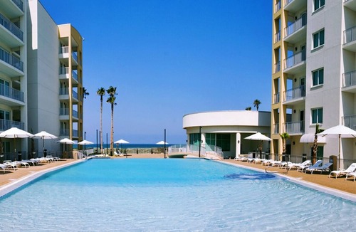 South Padre Island Hotel | Upper Level Unit + Access to Infinity Pool