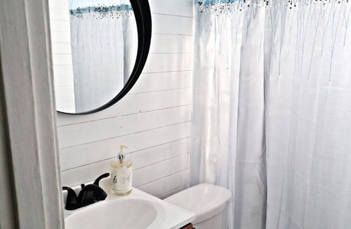 Dallas Cottage | Urban Cottage Dallas Medical District