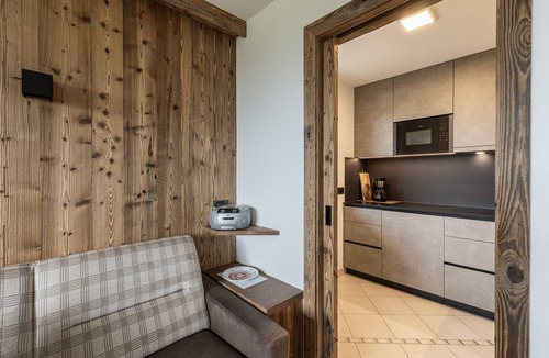 Santa Cristina Val Gardena Apartment | Vacation Apartment "Comfort La Mana" with Mountain View, Wi-Fi & Garden