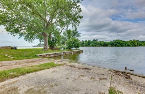 Onalaska House | Vacation Home Lake Livingston!