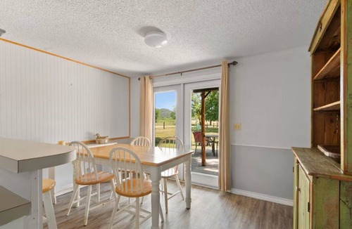 Rio Frio Cottage | Villa 4: Pool & Short Walk to the Frio River