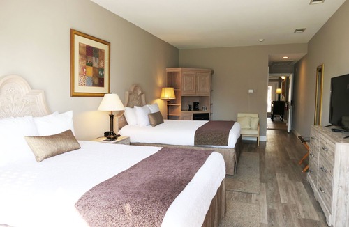 La Hacienda Estates Hotel | Vintage Villas Hotel & Events