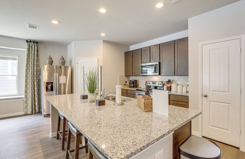 College Station House | Walk to Brazos County Expo: Elegant Home w/Grill!