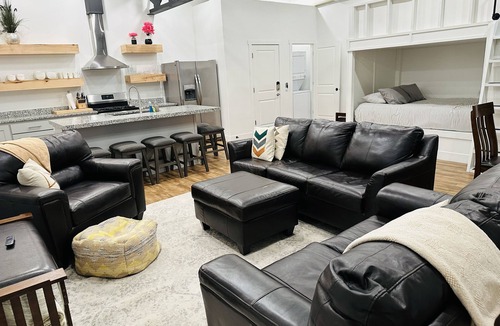 Moab Condo | Walk to Main Street! Luxury Condo with Hot Tubs Near Arches, Sleeps 14