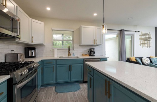Lake Worth House | Walk to Marina Park + Sleeps 8 - Near Stockyards