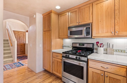 Northeast Santa Fe House | Walk to Plaza | Private Master Suite & Deck | 3 Levels with Room for Everyone