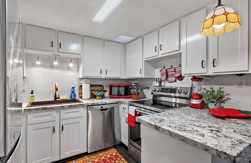 Tubac House | Walk to Tubac Golf Resort & Spa. Charming Tubac Villa- 2 BR, Wi-Fi, and AC