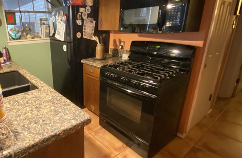 Barton Hills Apartment | Walk to Zilker Park, Barton Springs, restaurants. Active ride share area.
