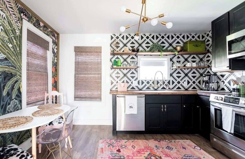 Fayetteville House | Walkable to Fayetteville + Wine Bar | Sleeps 3