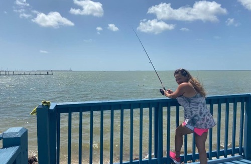 Aransas Pass Cabin | Waterfront Cabin in Aransas Pass, Texas. Full kitchen! @Fin and Feather Marina