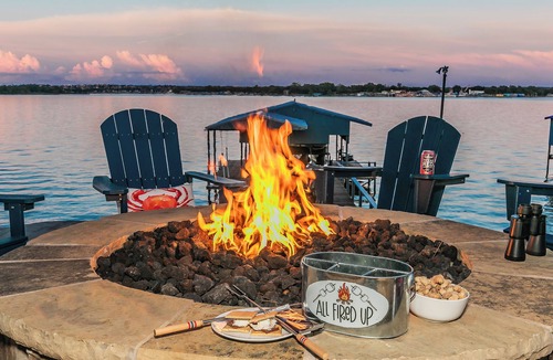 Azle House | Waterfront Escape on Eagle Mountain Lake