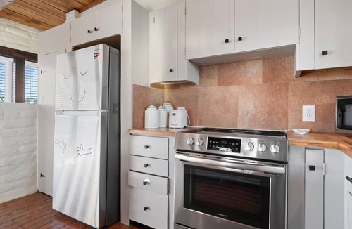 Corrales House | Welcome to Corrales - No House guests without prior approval from host.