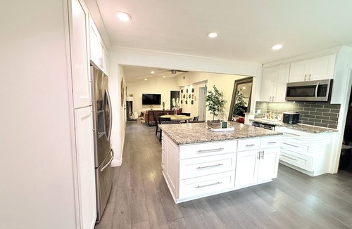Northwest Dallas House | Welcome to The Royal Ranch: Your Ultimate Retreat in Central Dallas!