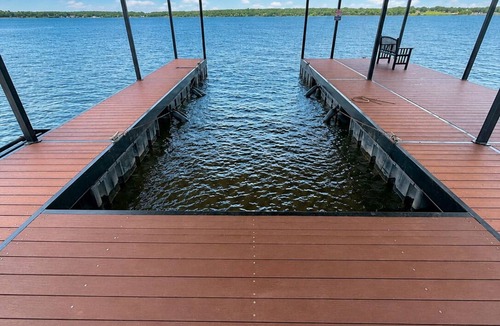 Nocona House | 🌿 Welcome to Your Lakefront Escape Slow down, unwind, & enjoy the peaceful beauty of the lake from this brand-new cottage-inspired retreat.