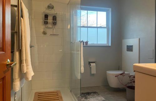 Seguin House | Welcoming 2-bedroom house near historic downtown Seguin