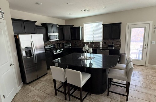 El Paso House | Westside spot near the Outlet Mall and Providence Hospital, with easy I-10 acces