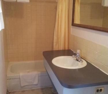 Swift Current Hotel | Westwind Motel