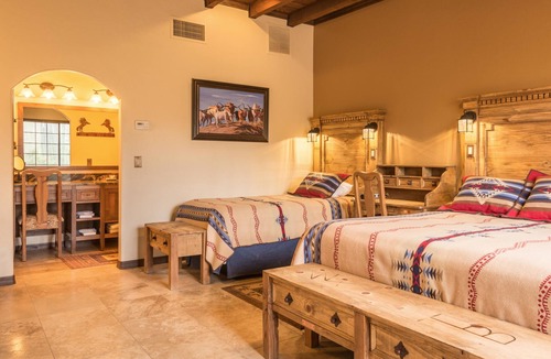 Picture Rocks House | White Stallion Ranch