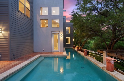 Austin House | Wild Basin: 10-15min to Austin · Heated Pool · SportCourt · Pickleball · Views