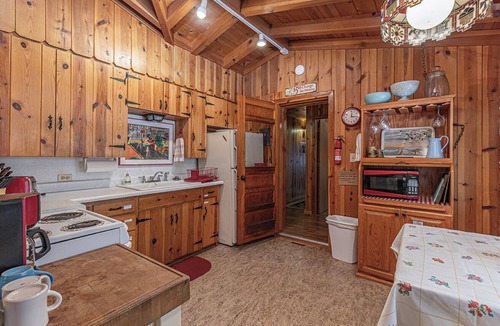 Bayfield Cabin | Wilderness Retreat on Bear Creek | Near Vallecito Trail