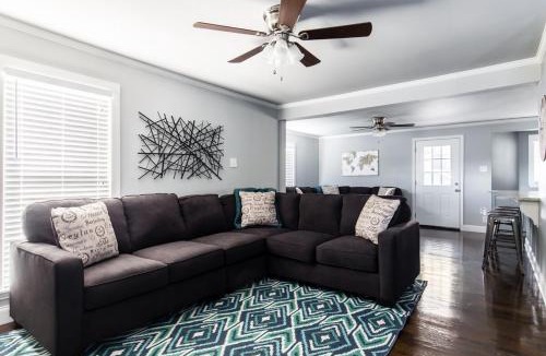 Kessler House | Winnetka Heights Hideaway