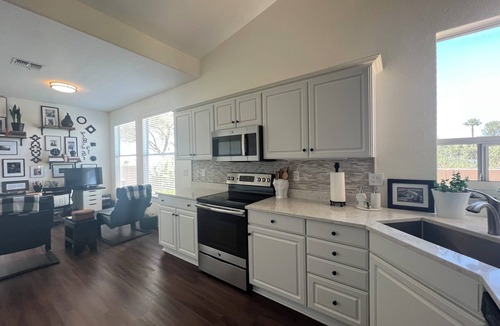 Saddlebrooke House | YukiBird Saddlebrooke Retreat - Golf Pools Restaurants Activities and More