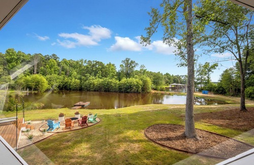 Mineola House | Zome of the Stars: Private Lakefront AND 2 Acre Pond, Docks, Kayaks, Spa Bath
