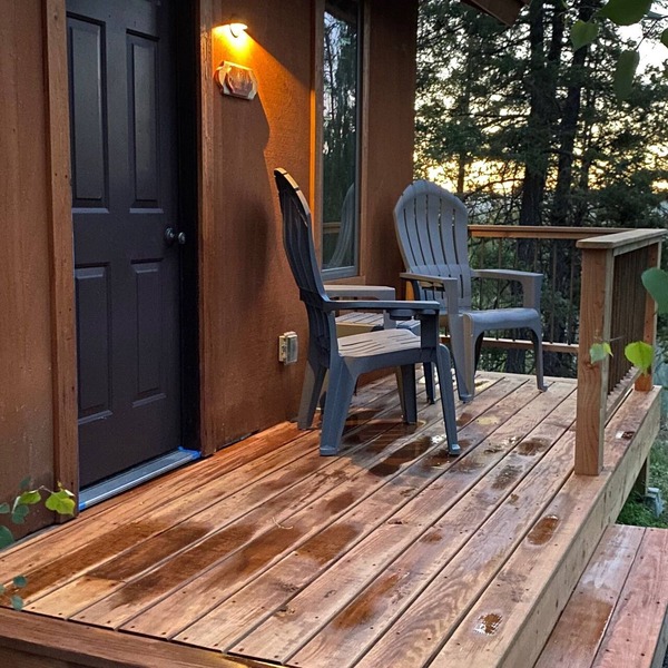 Rustic guest cabin set in the high country between Telluride and Ridgway