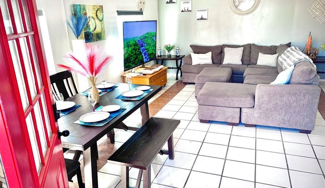1 Bed 1 Bath Craven Cottage at Hillside with Wifi, AC & 4K Smart TV