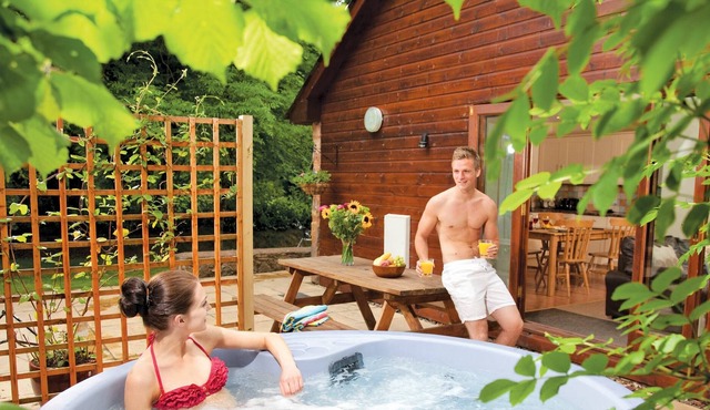 2 bedroom accommodation in Holcombe Rogus in Holcombe Rogus