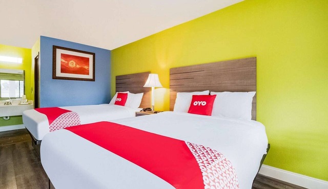 2 Queen Beds Non-Smoking in Houston